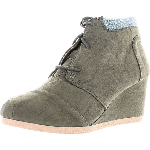 City Classified Rex-S Khaki Sweater Cuff Womens boots 5.5 NEW - Picture 1 of 4